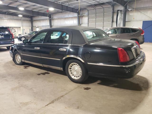 Photo 1 VIN: 1LNHM81W1XY637219 - LINCOLN TOWN CAR E 