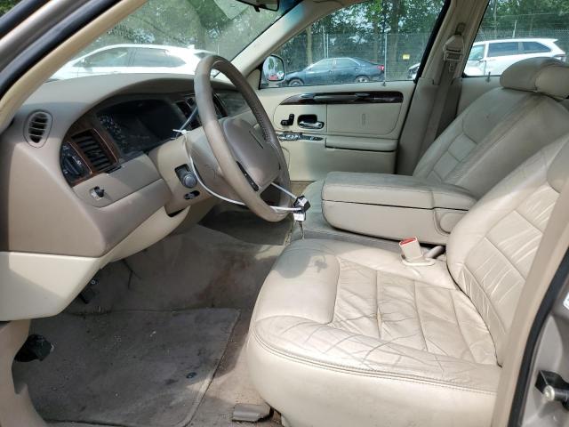 Photo 6 VIN: 1LNHM81W2YY913361 - LINCOLN TOWN CAR E 