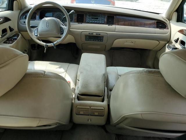 Photo 7 VIN: 1LNHM81W2YY913361 - LINCOLN TOWN CAR E 