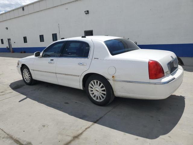 Photo 1 VIN: 1LNHM81W33Y687937 - LINCOLN TOWNCAR 