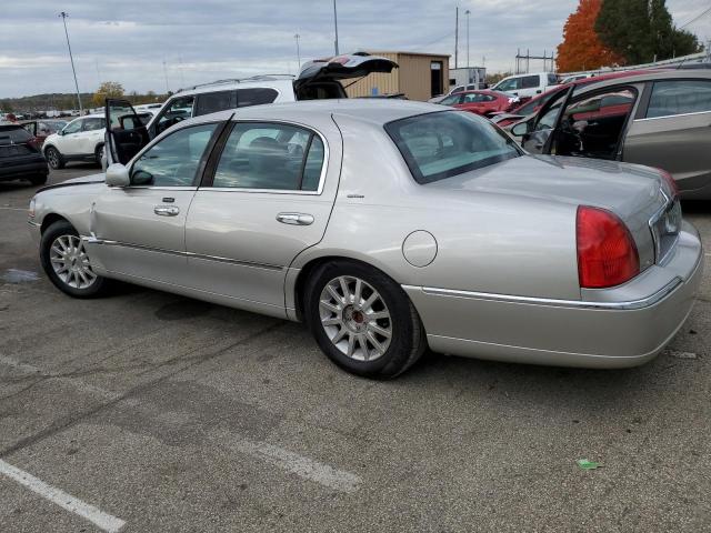 Photo 1 VIN: 1LNHM81W36Y641710 - LINCOLN TOWN CAR S 