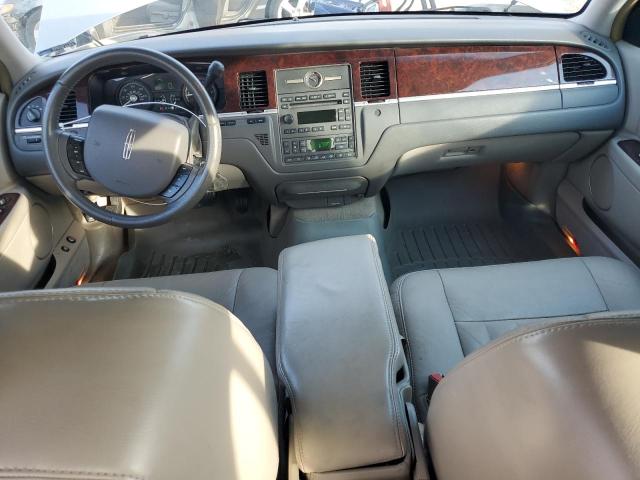 Photo 7 VIN: 1LNHM81W36Y641710 - LINCOLN TOWN CAR S 