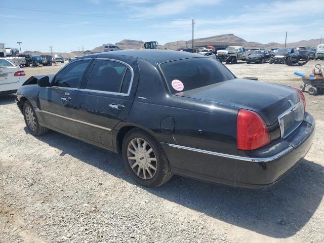 Photo 1 VIN: 1LNHM81W37Y631437 - LINCOLN TOWNCAR 