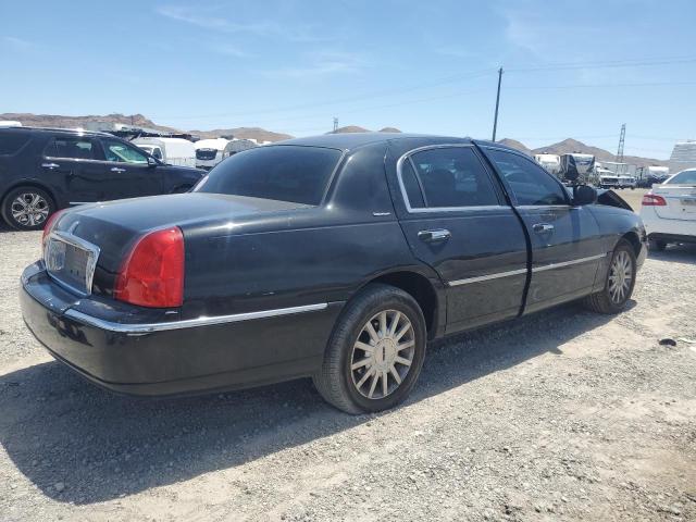 Photo 2 VIN: 1LNHM81W37Y631437 - LINCOLN TOWNCAR 