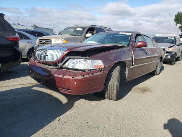 Photo 0 VIN: 1LNHM81W43Y616858 - LINCOLN TOWN CAR E 