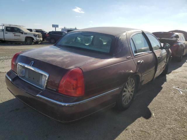 Photo 2 VIN: 1LNHM81W43Y616858 - LINCOLN TOWN CAR E 