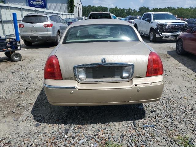 Photo 5 VIN: 1LNHM81W44Y663485 - LINCOLN TOWNCAR 