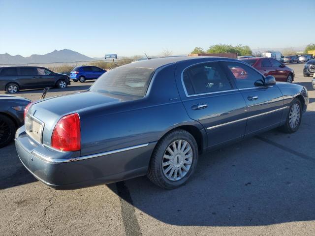 Photo 2 VIN: 1LNHM81W45Y635350 - LINCOLN TOWN CAR S 