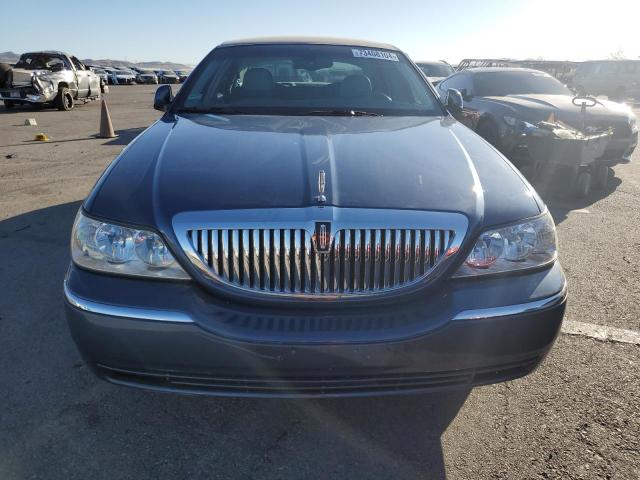 Photo 4 VIN: 1LNHM81W45Y635350 - LINCOLN TOWN CAR S 