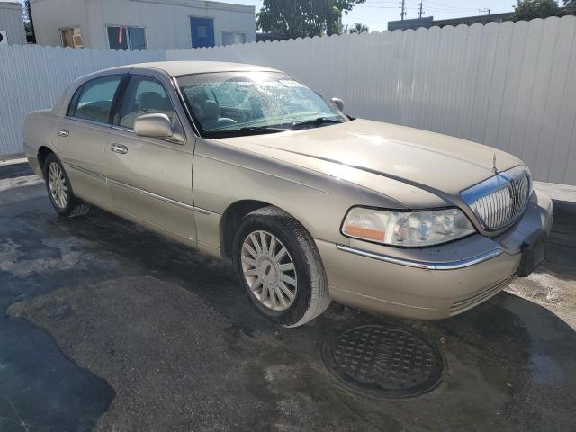 Photo 3 VIN: 1LNHM81W45Y658515 - LINCOLN TOWN CAR S 