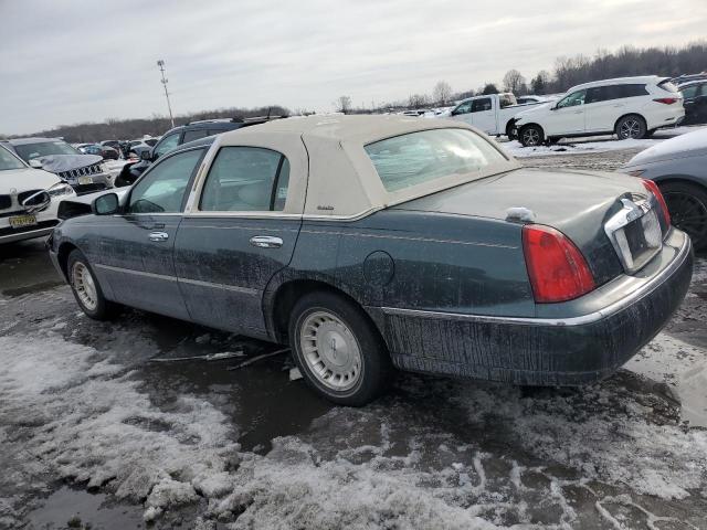 Photo 1 VIN: 1LNHM81W4XY668982 - LINCOLN TOWNCAR 