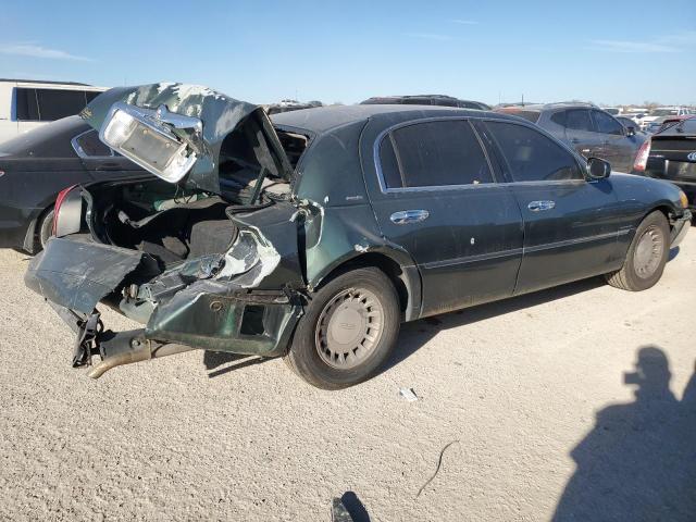 Photo 2 VIN: 1LNHM81W51Y654192 - LINCOLN TOWNCAR 