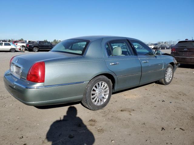 Photo 2 VIN: 1LNHM81W54Y658361 - LINCOLN TOWNCAR 