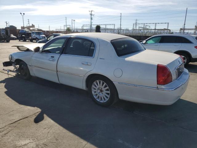 Photo 1 VIN: 1LNHM81W55Y631436 - LINCOLN TOWN CAR S 