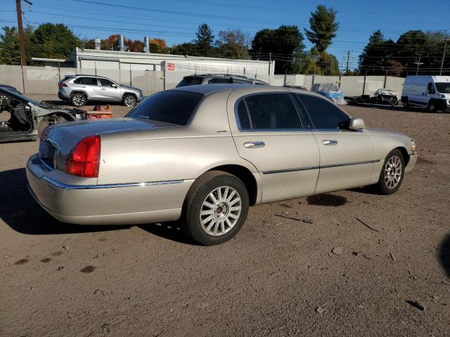 Photo 2 VIN: 1LNHM81W56Y623287 - LINCOLN TOWN CAR S 