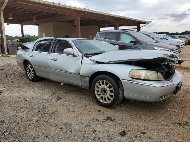 Photo 3 VIN: 1LNHM81W57Y617491 - LINCOLN TOWNCAR 