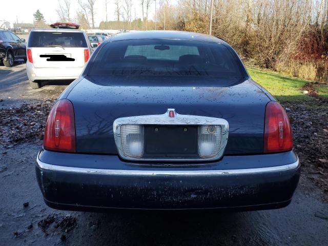 Photo 5 VIN: 1LNHM81W61Y722287 - LINCOLN TOWNCAR 