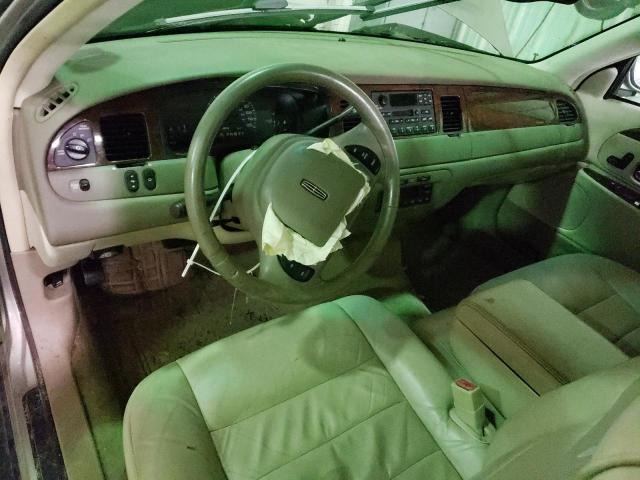 Photo 7 VIN: 1LNHM81W62Y614219 - LINCOLN TOWN CAR E 