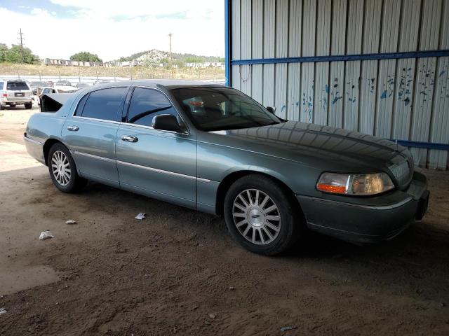 Photo 3 VIN: 1LNHM81W64Y620038 - LINCOLN TOWN CAR E 