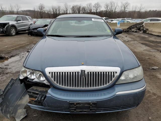 Photo 4 VIN: 1LNHM81W65Y606562 - LINCOLN TOWNCAR 