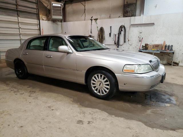 Photo 3 VIN: 1LNHM81W73Y625022 - LINCOLN TOWN CAR E 