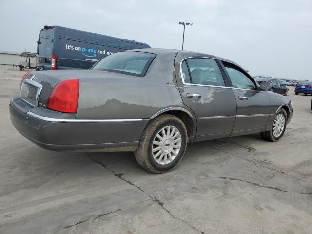 Photo 2 VIN: 1LNHM81W74Y655669 - LINCOLN TOWNCAR 