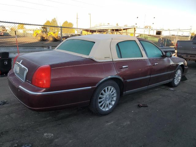 Photo 2 VIN: 1LNHM81W74Y667840 - LINCOLN TOWN CAR E 