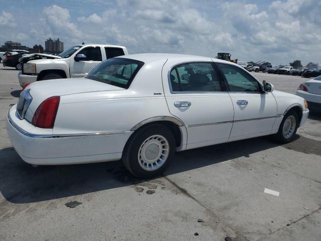 Photo 2 VIN: 1LNHM81W81Y606895 - LINCOLN TOWNCAR 