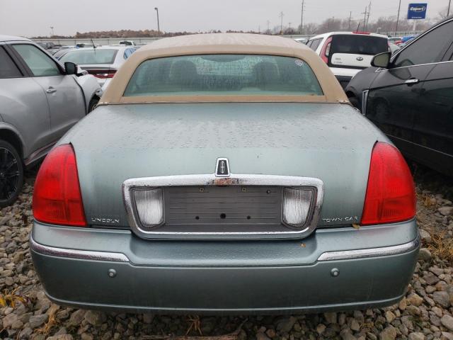 Photo 5 VIN: 1LNHM81W84Y670875 - LINCOLN TOWNCAR 