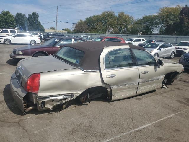 Photo 2 VIN: 1LNHM81W84Y685781 - LINCOLN TOWN CAR E 