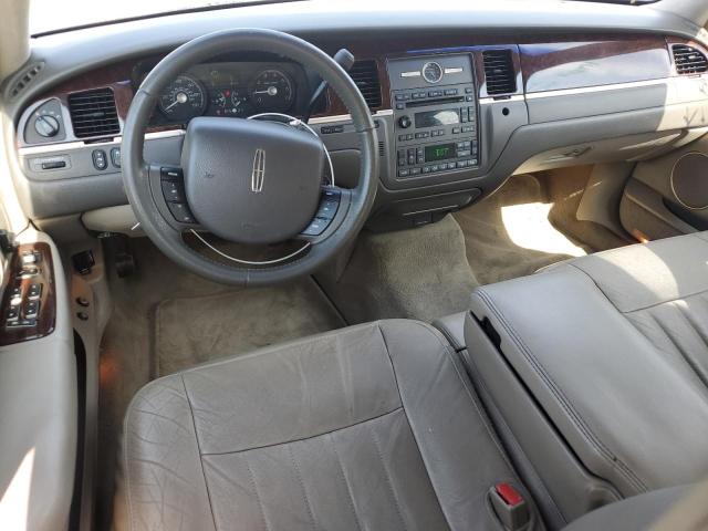 Photo 7 VIN: 1LNHM81W86Y631576 - LINCOLN TOWN CAR S 