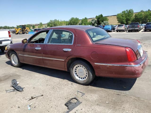 Photo 1 VIN: 1LNHM81W92Y654309 - LINCOLN TOWNCAR 