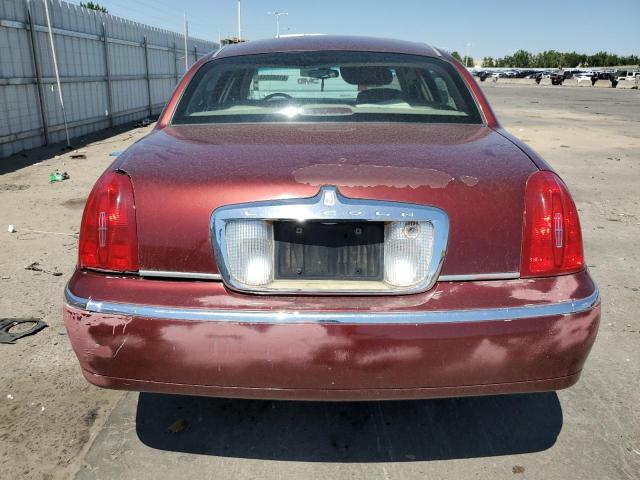 Photo 5 VIN: 1LNHM81W92Y654309 - LINCOLN TOWNCAR 