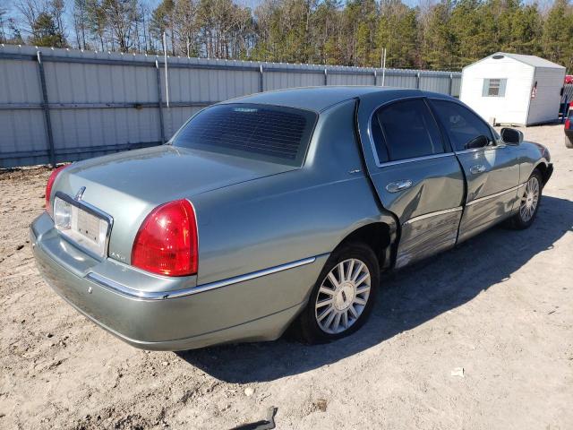 Photo 2 VIN: 1LNHM81W94Y622253 - LINCOLN TOWNCAR 