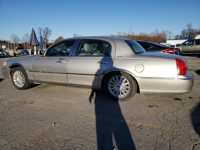 Photo 1 VIN: 1LNHM81W95Y669963 - LINCOLN TOWNCAR 