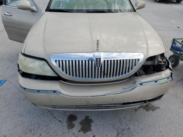 Photo 10 VIN: 1LNHM81W96Y602832 - LINCOLN TOWN CAR S 