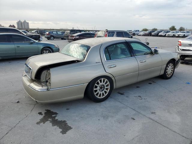 Photo 2 VIN: 1LNHM81W96Y602832 - LINCOLN TOWN CAR S 