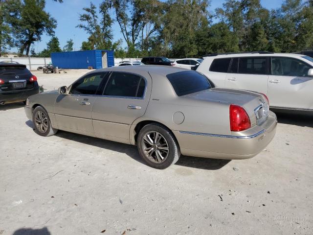 Photo 1 VIN: 1LNHM81WX4Y632578 - LINCOLN TOWNCAR 