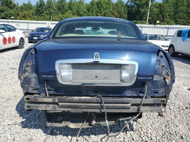 Photo 5 VIN: 1LNHM81WX4Y684678 - LINCOLN TOWN CAR E 