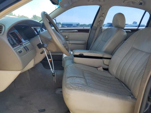 Photo 6 VIN: 1LNHM81WX4Y684678 - LINCOLN TOWN CAR E 