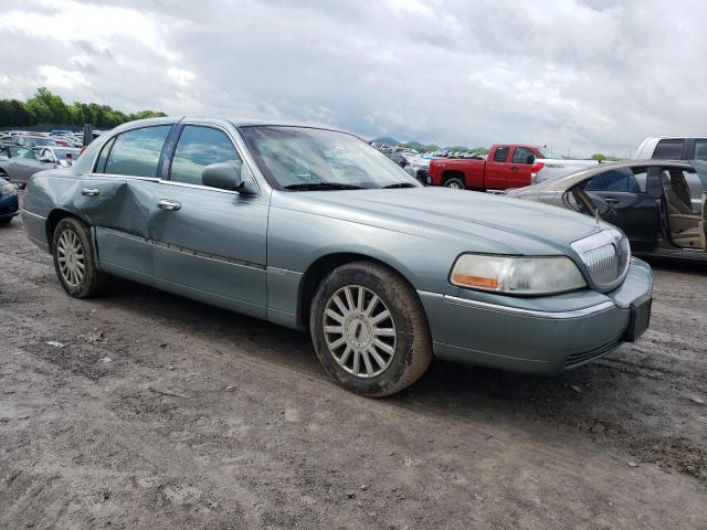 Photo 3 VIN: 1LNHM81WX5Y663914 - LINCOLN TOWNCAR 