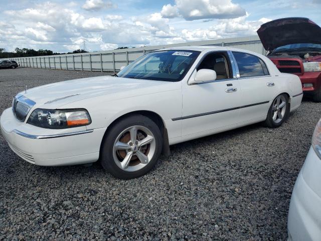 Photo 0 VIN: 1LNHM81WX7Y626722 - LINCOLN TOWN CAR S 