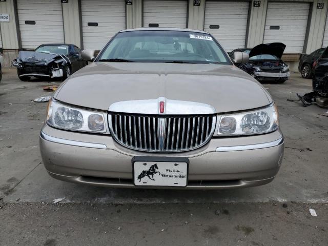 Photo 4 VIN: 1LNHM81WXXY687763 - LINCOLN TOWN CAR E 