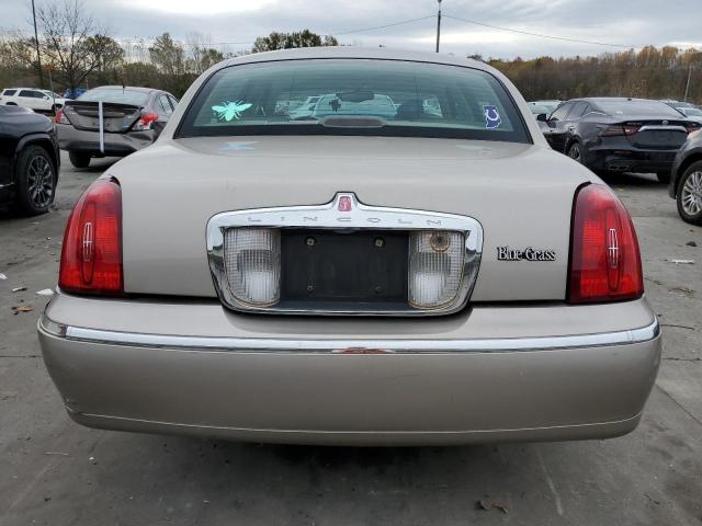 Photo 5 VIN: 1LNHM81WXXY687763 - LINCOLN TOWN CAR E 