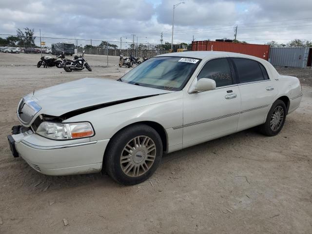 Photo 0 VIN: 1LNHM82V16Y616052 - LINCOLN TOWNCAR 