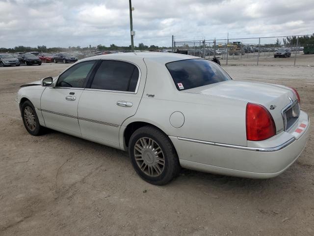 Photo 1 VIN: 1LNHM82V16Y616052 - LINCOLN TOWNCAR 