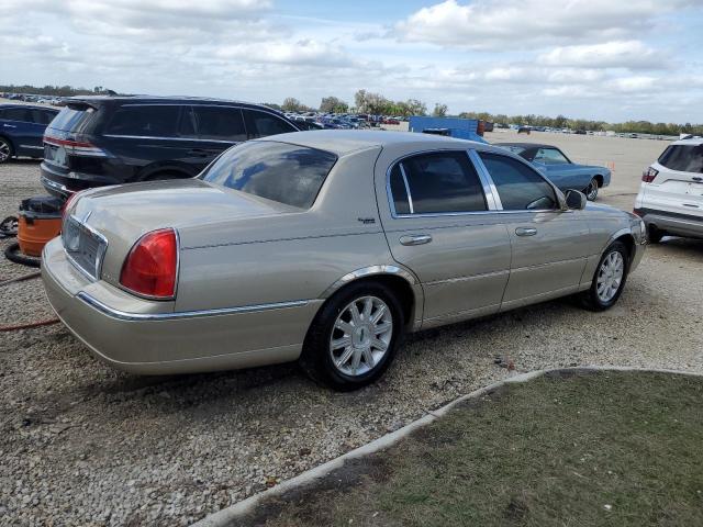 Photo 2 VIN: 1LNHM82V27Y603134 - LINCOLN TOWNCAR 