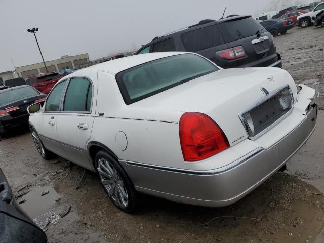 Photo 1 VIN: 1LNHM82V27Y617602 - LINCOLN TOWNCAR 