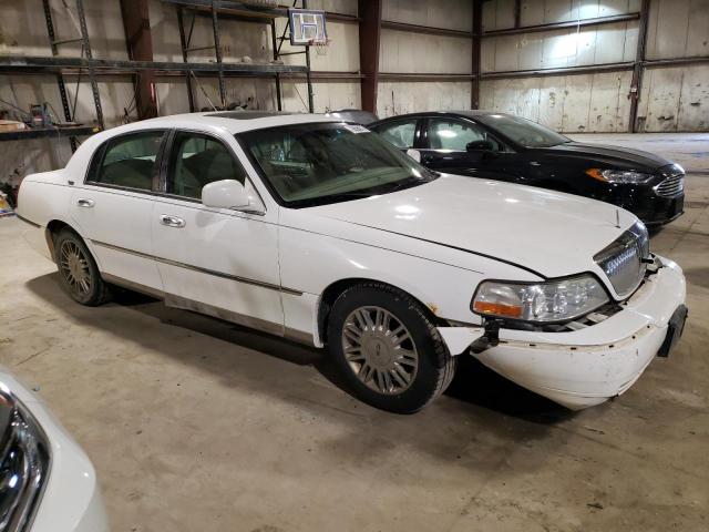 Photo 3 VIN: 1LNHM82V27Y636084 - LINCOLN TOWNCAR 