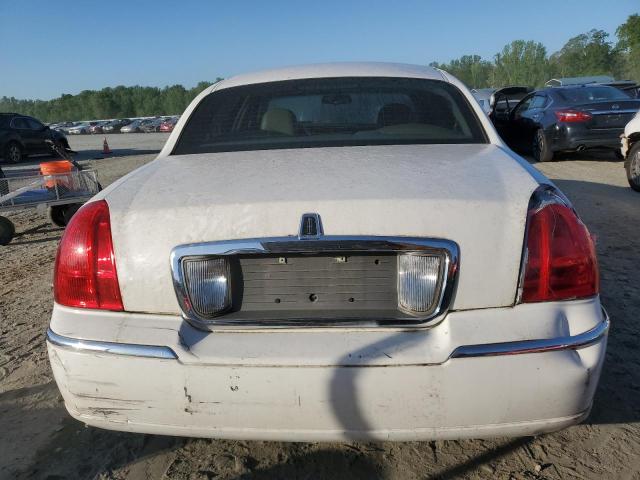 Photo 5 VIN: 1LNHM82V37Y623361 - LINCOLN TOWNCAR 